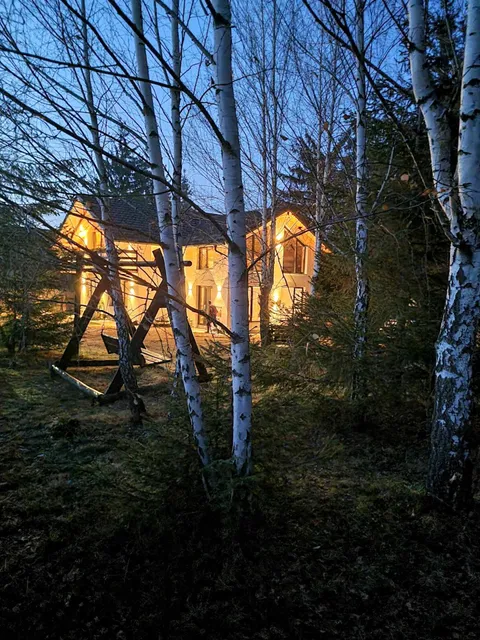 Cabana Conuri De Brad