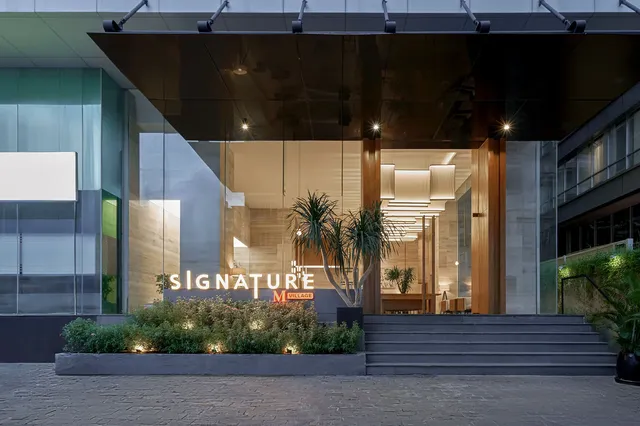 Signature by M Village Lê Thánh Tôn