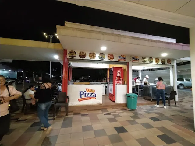 Club De La Pizza