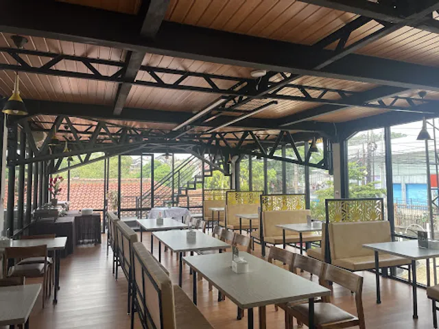 ABBS (Ayam Bakar Bu Siti) Depok