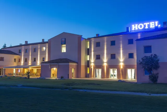 ibis Styles Marseille Plan de Campagne