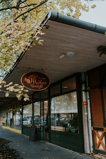 Harapó Mókus Vendéglő