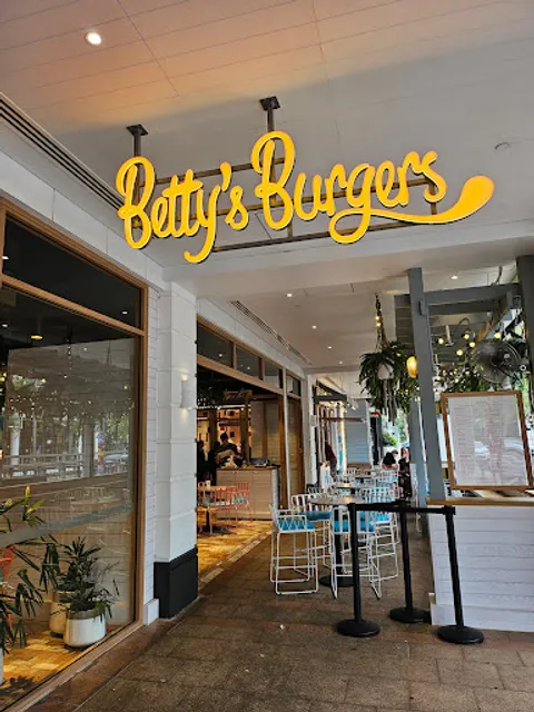 Betty's Burgers