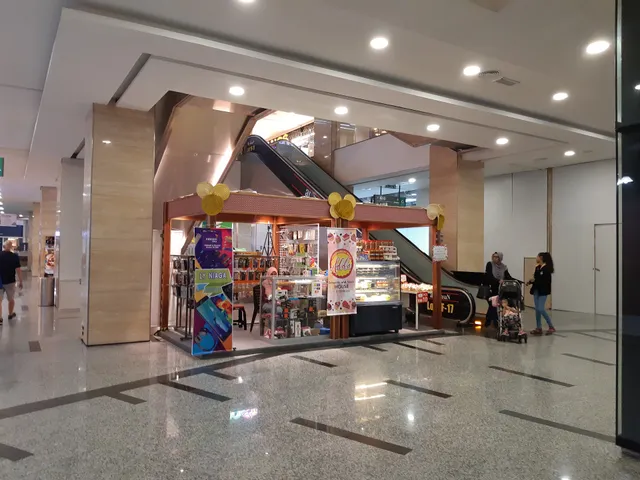 The Shore Shopping Gallery