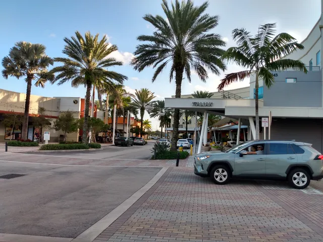 Promenade at Coconut Creek