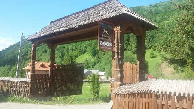 Pensiunea Poiana Căpriorilor