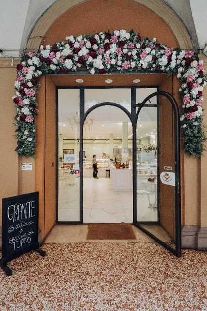 Vittoria Pasticceria Modicana