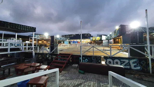 Skyfall Oceanfront Club