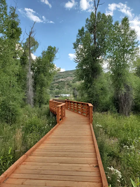 Rock Cliff Campground