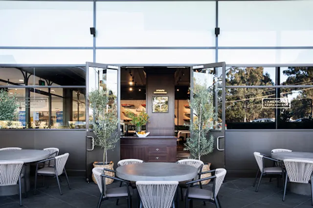 L'Americano Espresso Bar