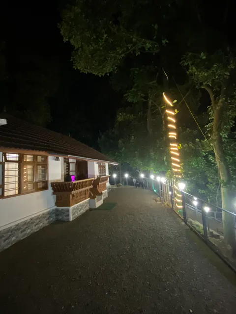 Nutmeg valley vagamon