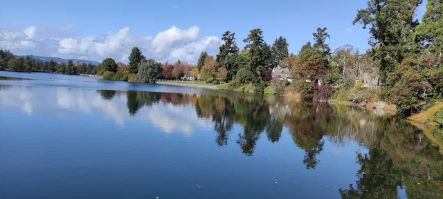 Victoria Gorge Waterway Vacation Home