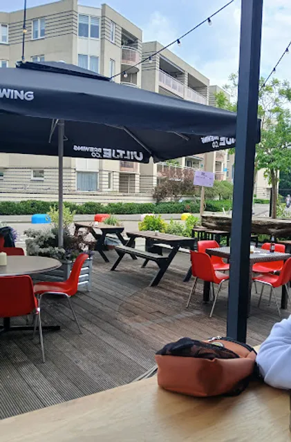 OST Restaurant + wijnbar