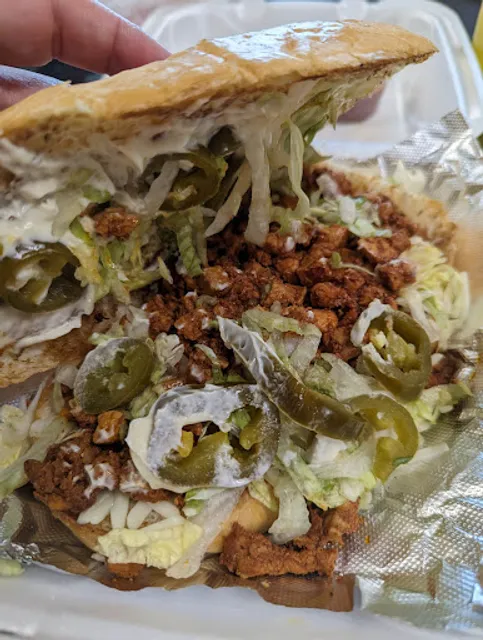 Los Compadres Street Tacos