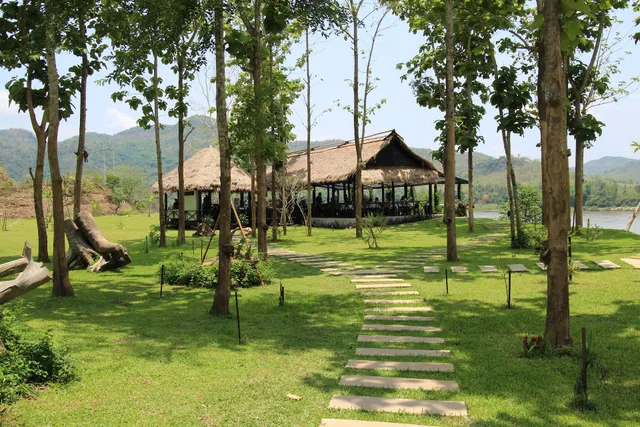 Manifa Travel Luang Prabang Office