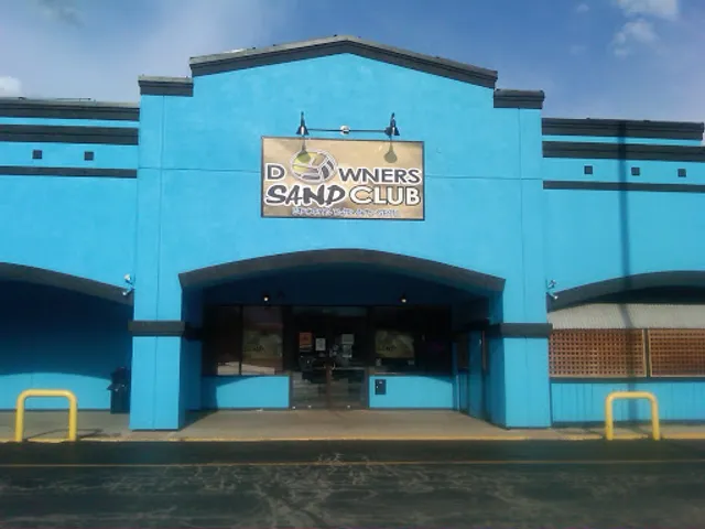 Downers Sand Club Sports Bar & Grill