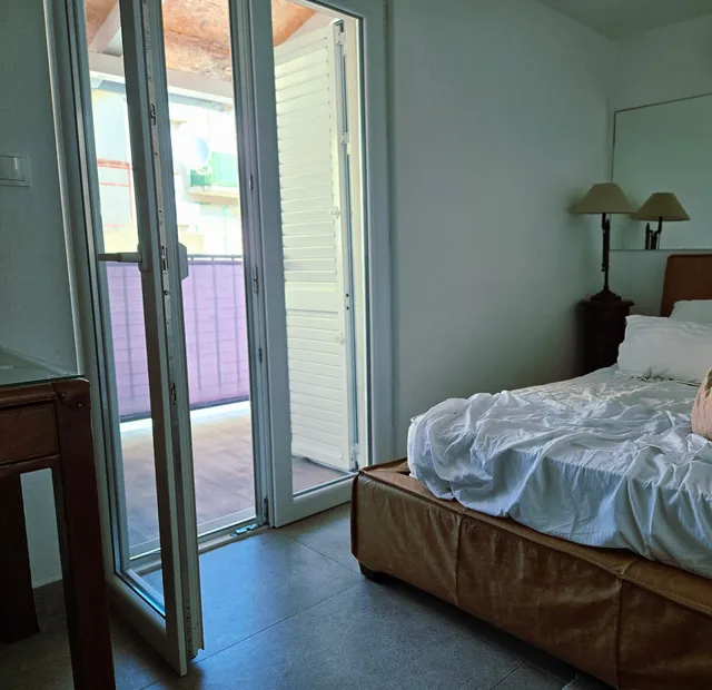 Downtown Luxury Suites by Refresh