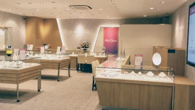 ミルフローラ マーサ21正木店