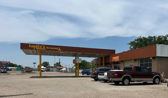 Lupita's Restaurant Cafe Claude tx