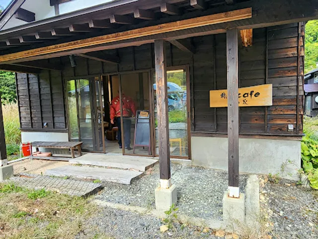 蕎麦cafe ゆの花