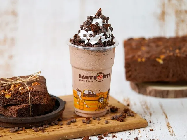 Santushti Shakes and More