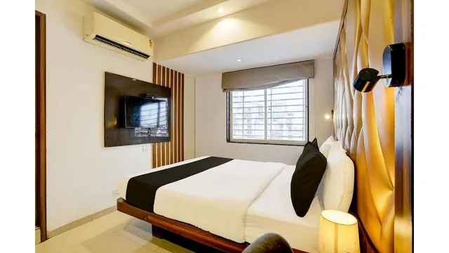 Super Hotel O Mumbai Central formerly Park Palace