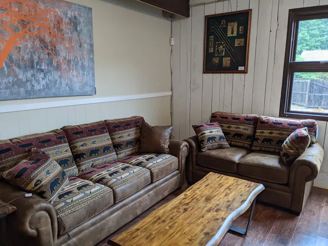 Allen Wayside Furniture Superstore