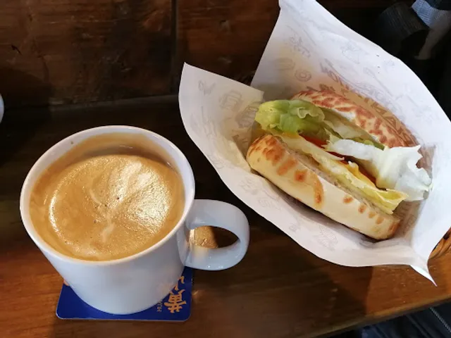 老窩咖啡桃園中平店