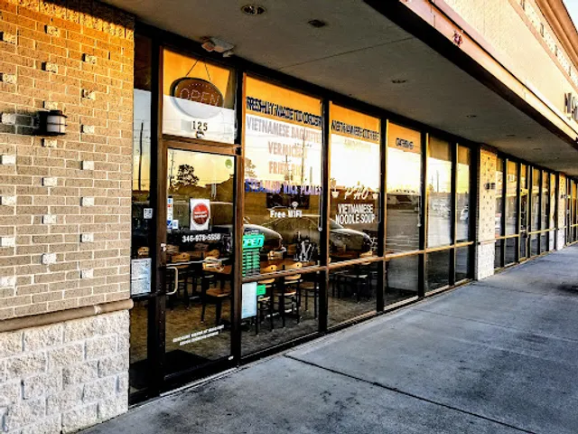 Baguettes And Noodles