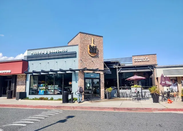 Box Hill Pizzeria and Crab Cakes