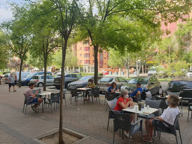 Cafetería-pasteleria Alvarado