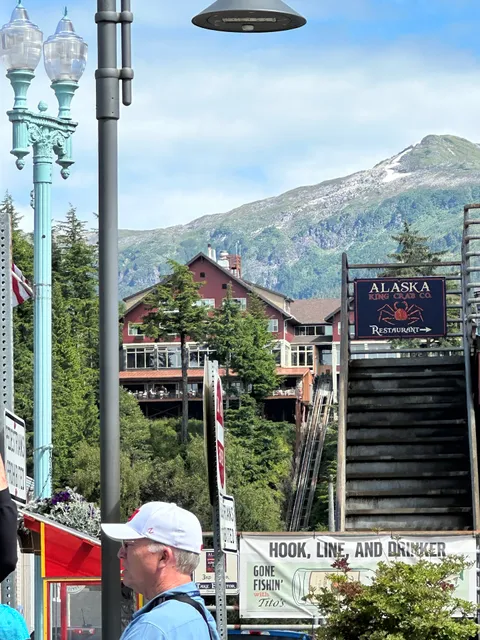 Ambassador Travel & Cruises in Downtown Belleville