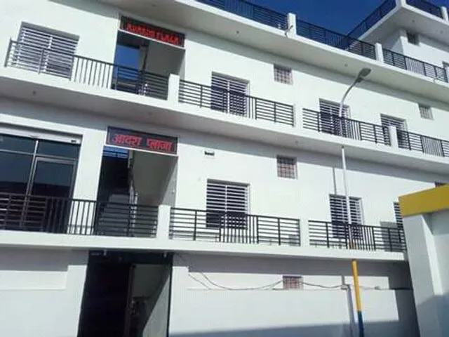 Adarsh Plaza New Panna Naka chhatarpur