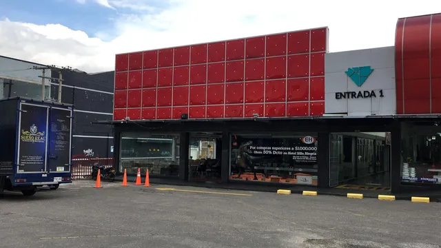 Muebles Elegant House, Norte, Local 9 Centro comercial Full House, Bogotá