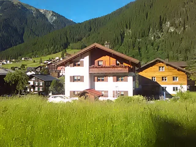 Ferienwohnungen Franz Pfeifer / Beatrice Roduner