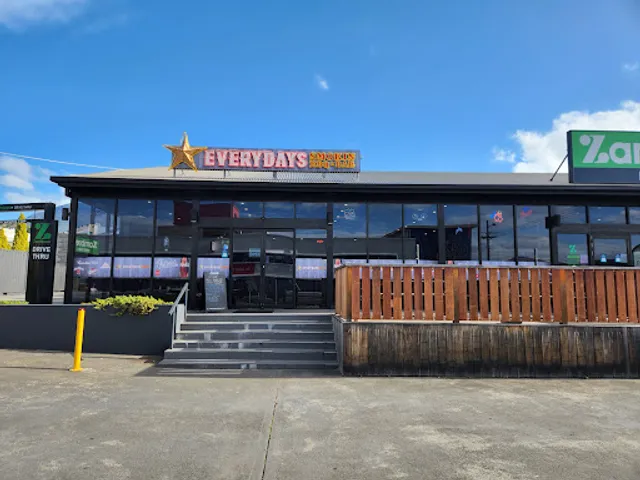 Everydays Smokin BBQ & Bar