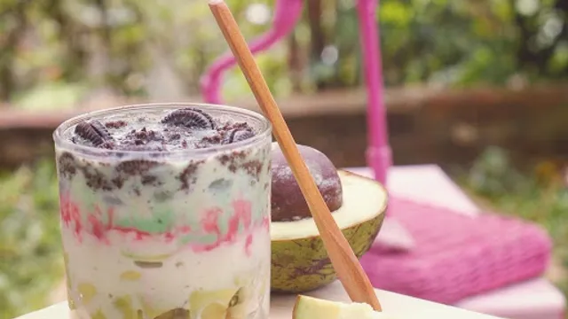 Roemahnene' - Eat & ArtSpace