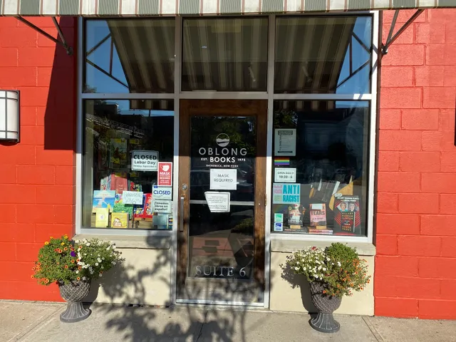 Oblong Books [Rhinebeck]