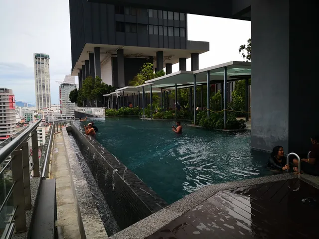 Airlevate Suites @ Tropicana 218 Macalister