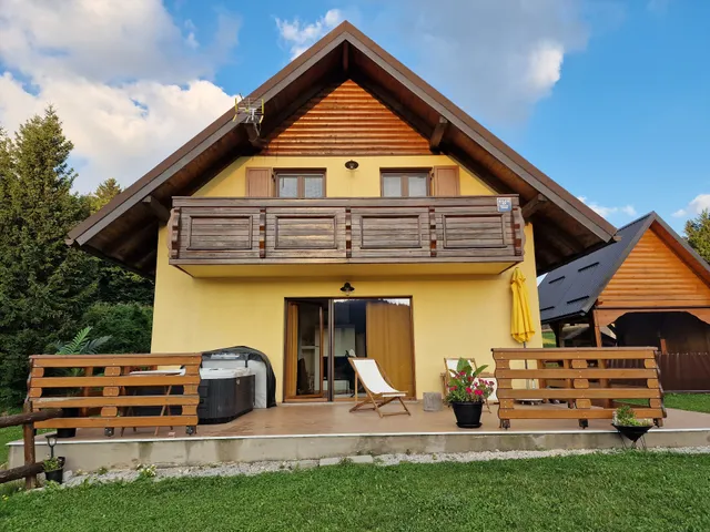 Holiday house "Mavis"