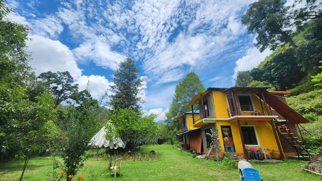 Hobo Huts by the Riverside