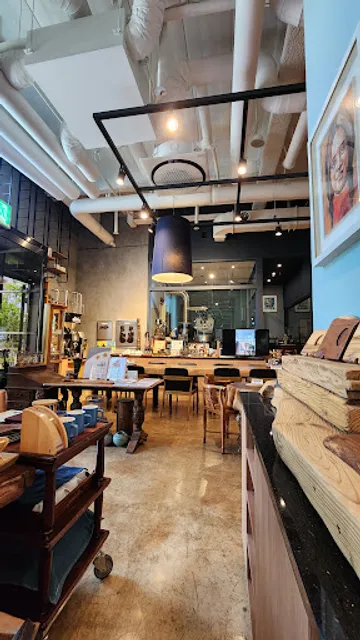 Nairobi Coffee Bistro