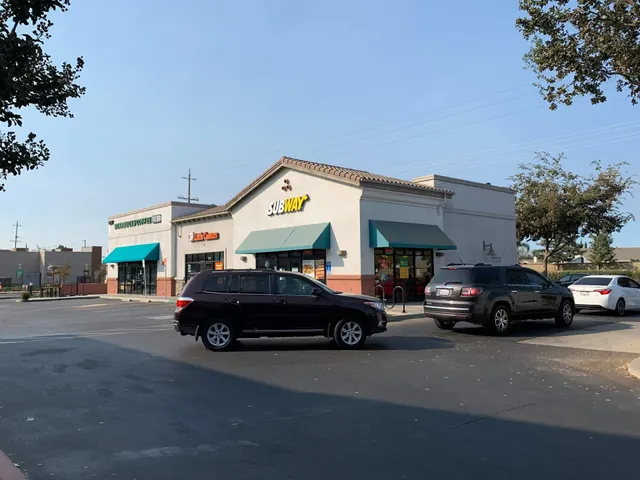 Fargo Crossing Shopping Center