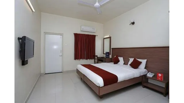 OYO 4104 Surya Villa