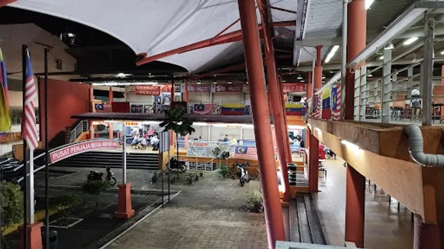 Medan Selera Mega Mendung