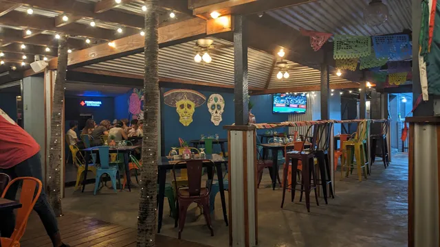 Los Cabrones - Antigua