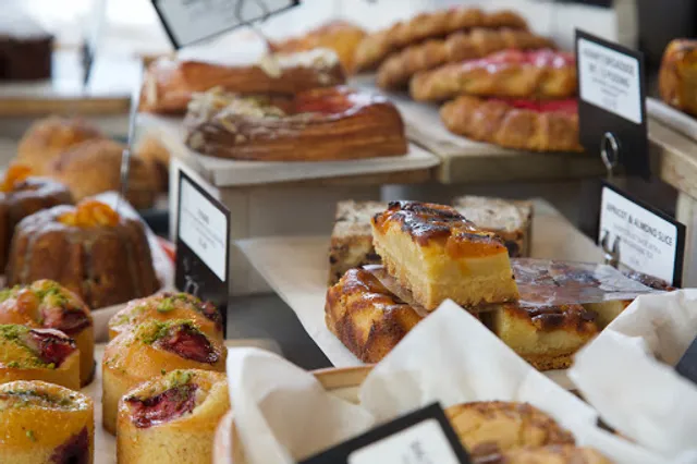 Two Magpies Bakery Aldeburgh