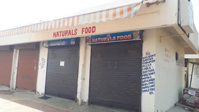 Naturals food and ice-cream