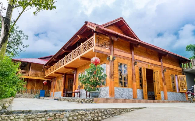 Khèn Mông Homestay