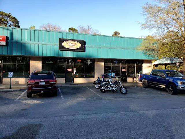 Schooners Bar & Grill